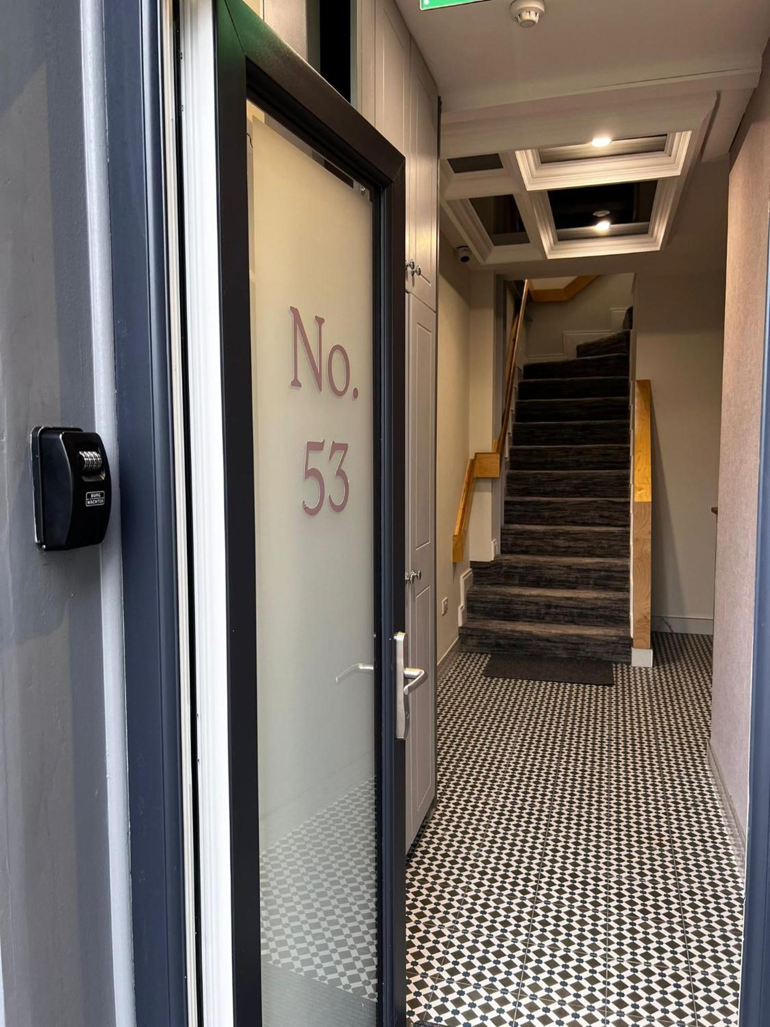 53 Luxury Rooms Maynooth Bagian luar foto